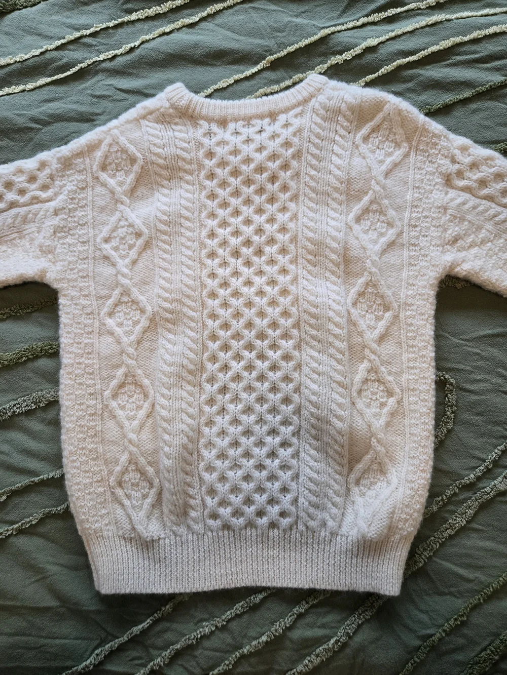Aran Crafts Cream Cable Knit 100% Wool Sweater